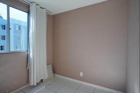 Quarto 1 de apartamento para alugar com 2 quartos, 44m² em Rubem Berta, Porto Alegre