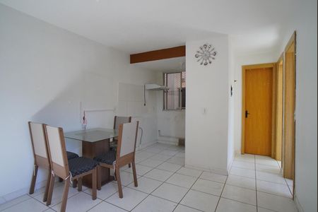 Sala de apartamento para alugar com 2 quartos, 44m² em Rubem Berta, Porto Alegre