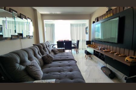 Apartamento à venda com 100m², 2 quartos e 3 vagas