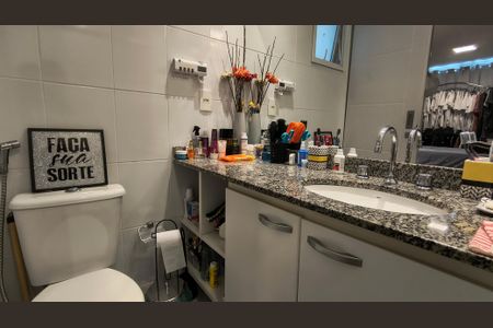 Apartamento à venda com 100m², 2 quartos e 3 vagas
