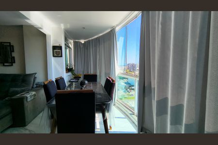 Apartamento à venda com 100m², 2 quartos e 3 vagas