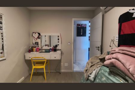 Apartamento à venda com 100m², 2 quartos e 3 vagas