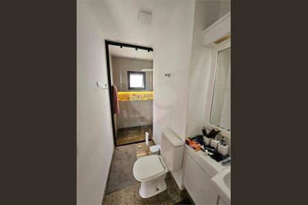 Apartamento à venda com 1 quarto, 76m² em Moema, São Paulo