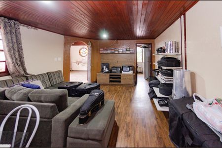 Casa à venda com 220m², 4 quartos e 5 vagas Casa à venda com 220m², 4 quartos e 5 vagasSala 2