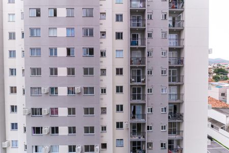 Sala vista de apartamento para alugar com 1 quarto, 32m² em Todos Os Santos, Rio de Janeiro