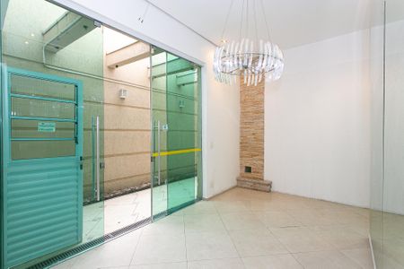 Sala 1 de casa para alugar com 8 quartos, 380m² em Vila Esperança, São Paulo
