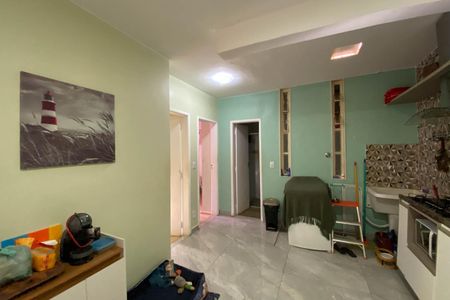 Apartamento para alugar com 58m², 2 quartos e sem vagaCozinha e Área de Serviço