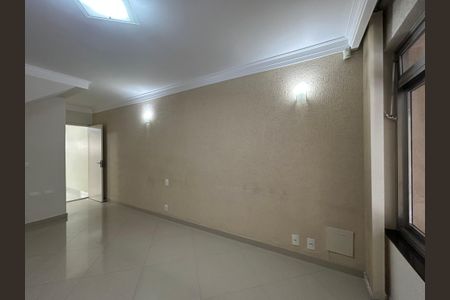 Sala de casa à venda com 4 quartos, 176m² em Jardim Felicidade (zona Oeste), São Paulo