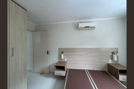 Suíte  de casa à venda com 4 quartos, 176m² em Jardim Felicidade (zona Oeste), São Paulo