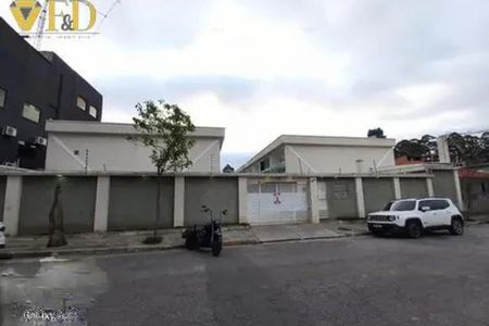 Casa à venda com 2 quartos, 100m² em Vila Taquari, São Paulo