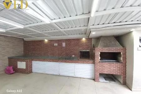 Casa à venda com 2 quartos, 100m² em Vila Taquari, São Paulo