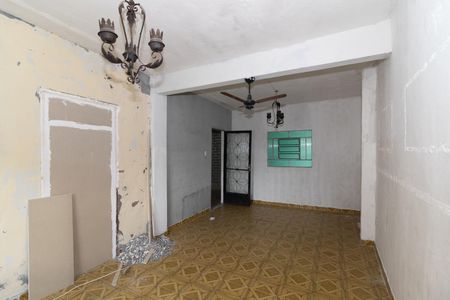 Quarto 1 de casa para alugar com 3 quartos, 60m² em Rocha Miranda, Rio de Janeiro