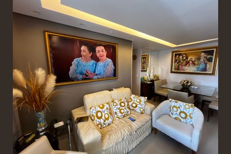 Sala  de apartamento para alugar com 3 quartos, 84m² em Qi 19, Brasília