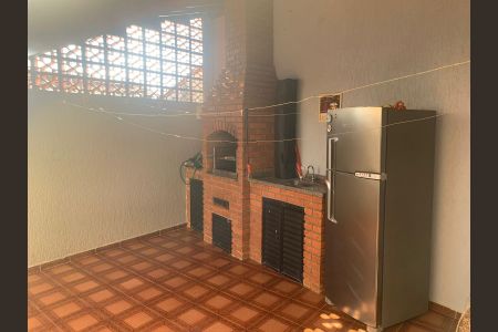 Casa à venda com 3 quartos, 263m² em Jardim Consorcio, São Paulo