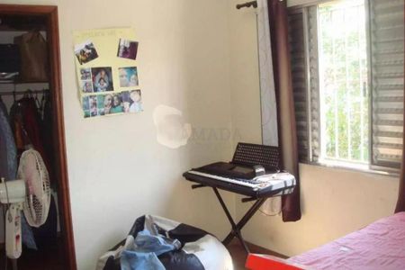 Casa à venda com 3 quartos, 150m² em Vila Granada, São Paulo