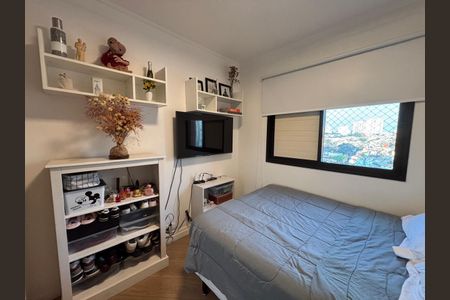 Apartamento à venda com 115m², 3 quartos e 2 vagasQuarto 2