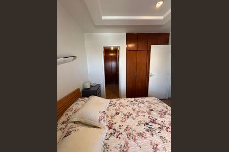Apartamento à venda com 115m², 3 quartos e 2 vagasQuarto 1