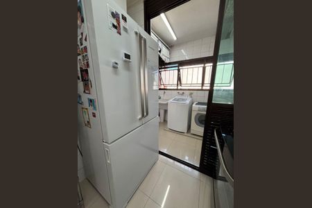 Apartamento à venda com 115m², 3 quartos e 2 vagasCozinha