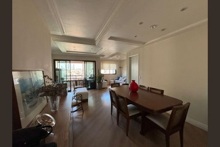 Apartamento à venda com 115m², 3 quartos e 2 vagasSala