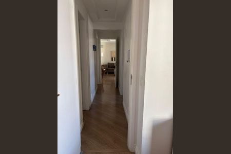 Apartamento à venda com 115m², 3 quartos e 2 vagasCorredor
