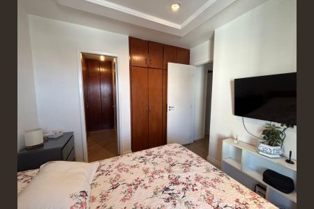 Apartamento à venda com 115m², 3 quartos e 2 vagasQuarto 1