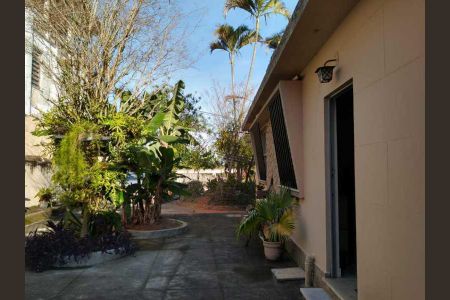 Casa à venda com 4 quartos, 303m² em Freguesia (Ilha do Governador), Rio de Janeiro