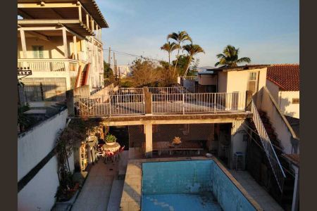 Casa à venda com 303m², 4 quartos e 5 vagas