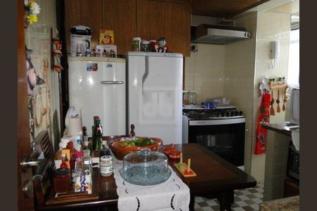 Apartamento à venda com 60m², 2 quartos e 1 vaga