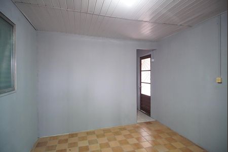 Sala de casa para alugar com 1 quarto, 99m² em Navegantes, Porto Alegre