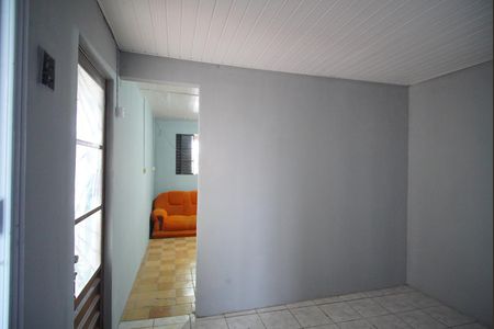 Quarto de casa para alugar com 1 quarto, 99m² em Navegantes, Porto Alegre