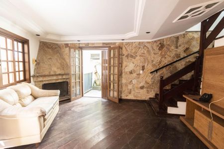 Sala de casa para alugar com 3 quartos, 142m² em Vila Basileia, São Paulo