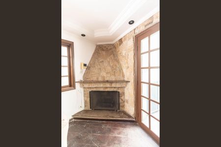 Sala de casa para alugar com 3 quartos, 142m² em Vila Basileia, São Paulo