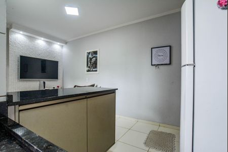 Apartamento para alugar com 76m², 2 quartos e 1 vaga Apartamento para alugar com 76m², 2 quartos e 1 vagaCozinha