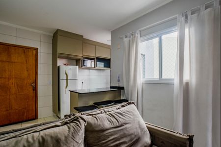 Sala de apartamento para alugar com 2 quartos, 76m² em Jardim Ipanema, Santo André