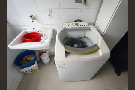 Área de Serviço de apartamento à venda com 2 quartos, 57m² em Taquara, Rio de Janeiro