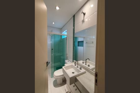 Casa à venda com 225m², 3 quartos e 5 vagas Casa à venda com 225m², 3 quartos e 5 vagasBanheiro - torneira