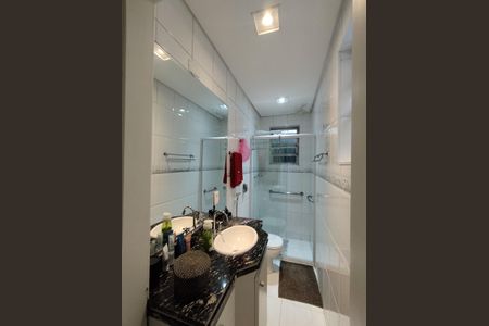 Casa à venda com 225m², 3 quartos e 5 vagas Casa à venda com 225m², 3 quartos e 5 vagasBanheiro - torneira