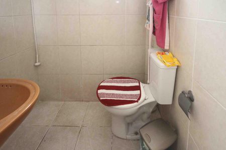 Banheiro de casa à venda com 1 quarto, 150m² em Vila California, São Paulo