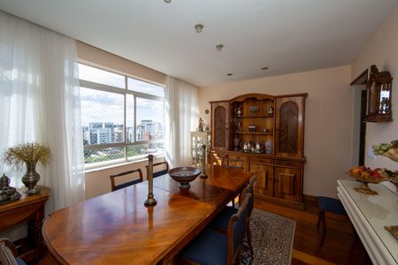 SALA de apartamento à venda com 4 quartos, 500m² em Serra, Belo Horizonte