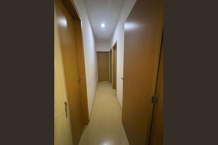 Apartamento à venda com 96m², 3 quartos e 2 vagasCorredor