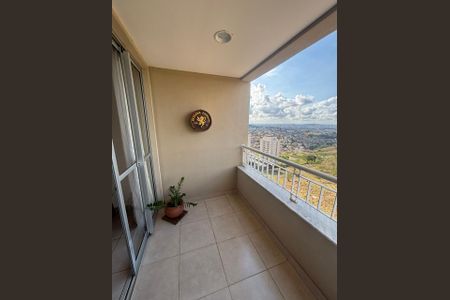 Varanda de apartamento à venda com 3 quartos, 96m² em Nova Vista, Belo Horizonte