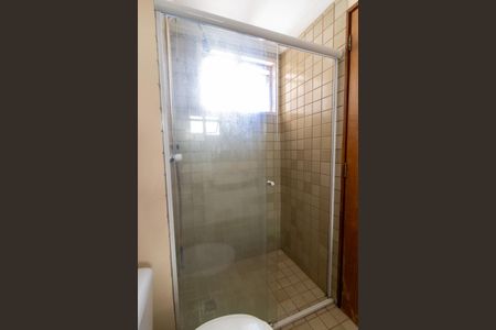 Banheiro da Suíte de apartamento à venda com 3 quartos, 74m² em Jardim Guanabara, Campinas