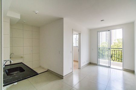 Sala de apartamento para alugar com 2 quartos, 38m² em Jardim Peri Peri, São Paulo