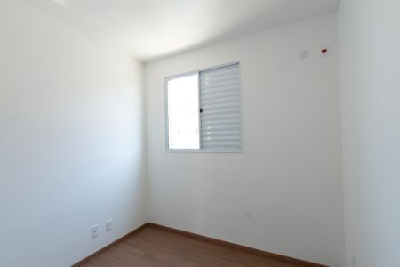Quarto 2 de apartamento para alugar com 2 quartos, 43m² em Recreio dos Sorocabanos, Sorocaba