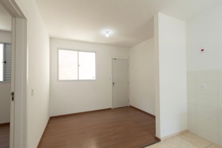 Sala  de apartamento para alugar com 2 quartos, 43m² em Recreio dos Sorocabanos, Sorocaba