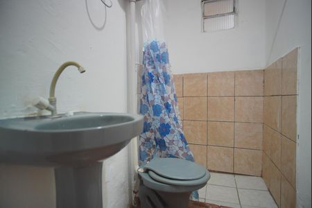 Banheiro da Suíte de casa à venda com 2 quartos, 80m² em Passo das Pedras, Porto Alegre