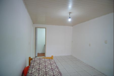 Suíte de casa à venda com 2 quartos, 80m² em Passo das Pedras, Porto Alegre