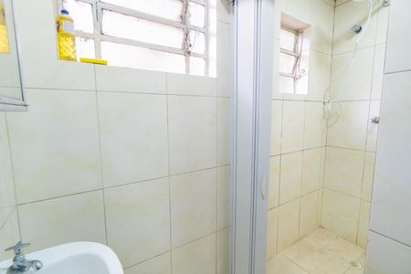 Banheiro da Suíte de casa para alugar com 1 quarto, 54m² em Parque Jabaquara, São Paulo