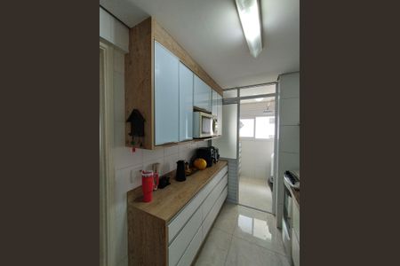 Apartamento à venda com 69m², 2 quartos e 2 vagasCozinha - Armários