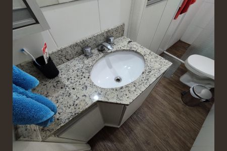 Apartamento à venda com 69m², 2 quartos e 2 vagasBanheiro - torneira